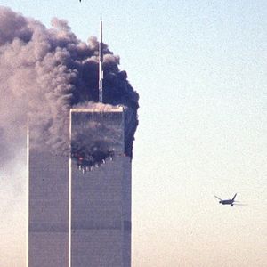 658 collaborateurs (sur 970) du courtier Cantor Fitzgerald travaillant dans le World Trade Center ont péri dans les attentats.