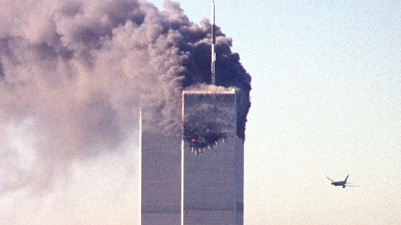 Les attentats du 11 septembre 2001 ont fait entrer le transport aérien dans l'ère de la surveillance généralisée.