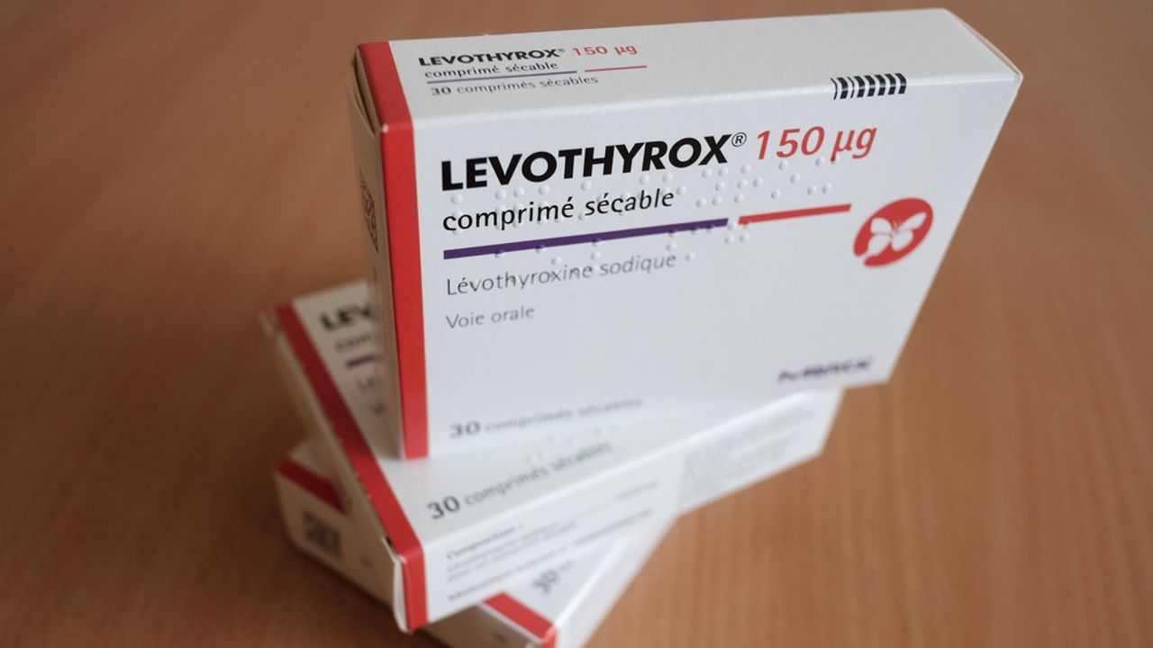 La distribution de l'ancienne formule du Levothyrox, qui devait s'arrêter, a finalement été prolongée à plusieurs reprises et se poursuivra au moins jusqu'à la fin 2022.