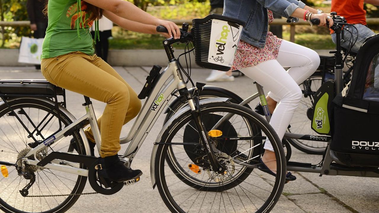 Strasbourg mobilités va présenter une première mondiale : le rechargement par induction de vélos à assistance électrique.