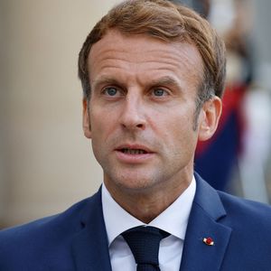 56 % des Français jugent que leur pouvoir d'achat a plutôt diminué pendant le quinquennat d'Emmanuel Macron. Un tiers pense qu'il est resté plutôt stable et seuls 8 % jugent qu'il a plutôt augmenté.