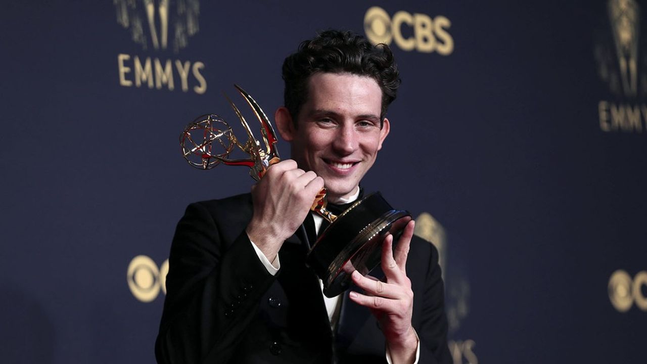 Josh O'Connor sacré meilleur acteur aux Emmy Awards.