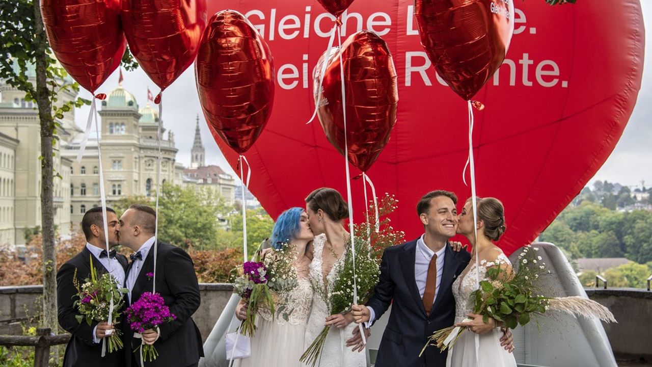 La Suisse devient le 16e pays européen à adopter le mariage homosexuel.