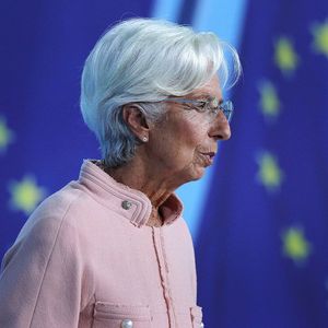 La présidente de la Banque centrale européenne (BCE) a estimé lors de son discours d'ouverture qu'il n'y avait « aucun signe montrant que l'augmentation de l'inflation [était] en train de se généraliser à l'ensemble de l'économie. »
