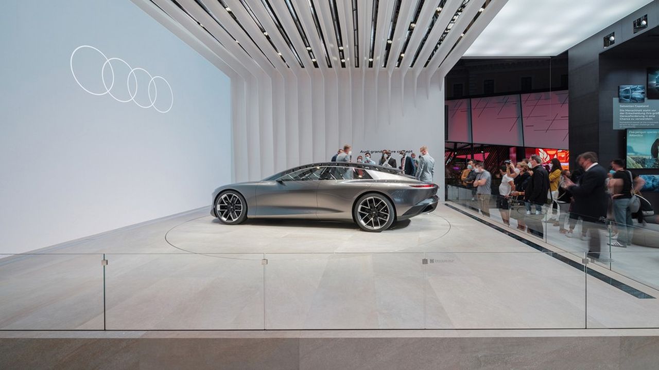 Le GrandSphere, nouveau concept électrique d'Audi présenté au Salon de Munich.