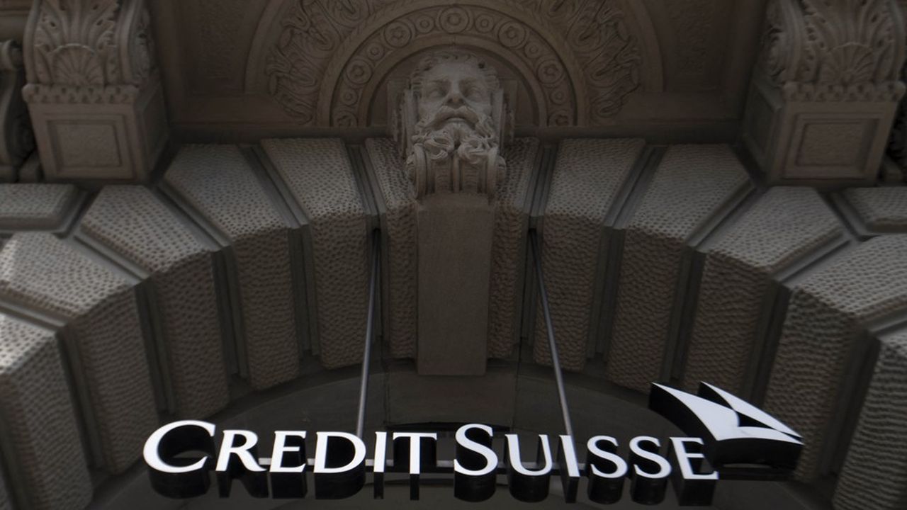 La police suisse a fouillé les bureaux zurichois de Credit Suisse la semaine dernière.