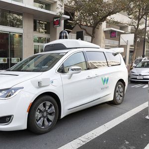 Dans les rues de San Francisco, il n'est pas rare de croiser une voiture autonome. Celles développées par Waymo - une filiale d'Alphabet, maison mère de Google -, sont les plus courantes.