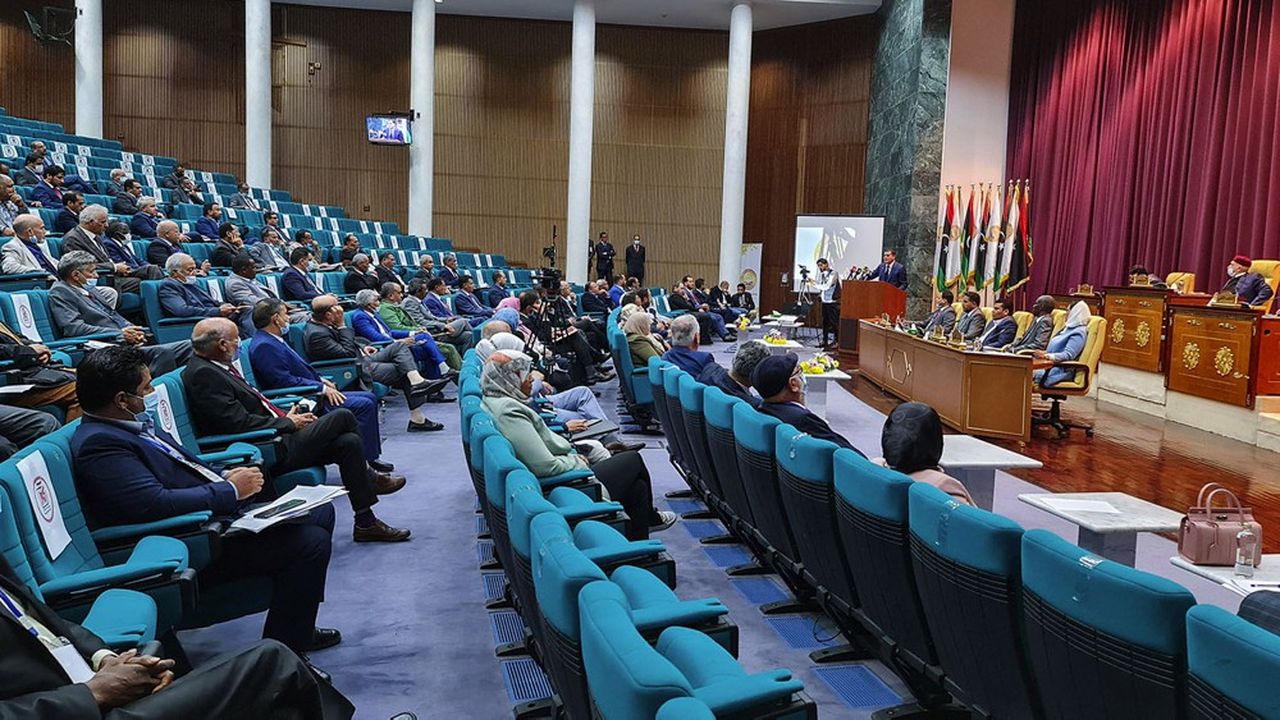 Le Parlement libyen, qui siège dans l'est du pays, a adopté une loi électorale régissant le scrutin législatif initialement prévu le 24 décembre.