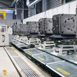 L'usine automatisée Sofop du groupe Nexteam à Olemps en Aveyron.