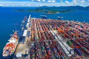 « Les difficultés que connaît le fret maritime vont rendre plus difficile la réorganisation en cours des chaînes d'approvisionnement. »