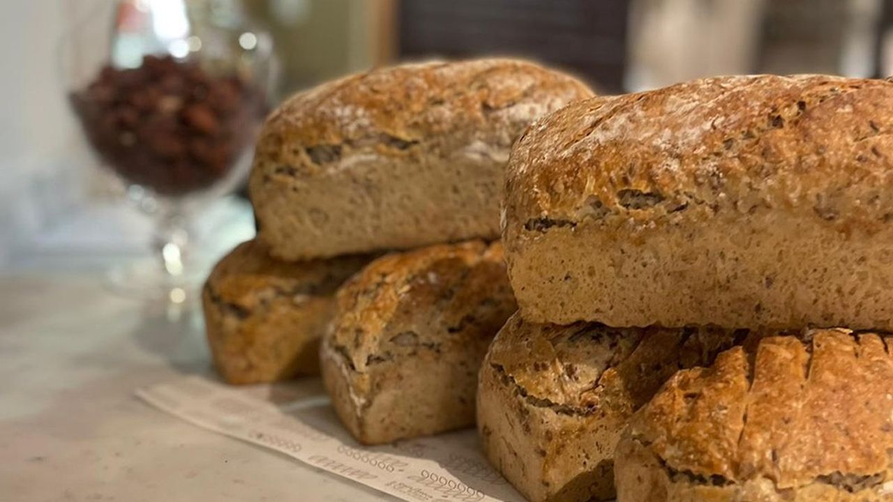 Chez Mitron Bakery, les pains mono céréales sont privilégiés. comme le petit épeautre faible en gluten.