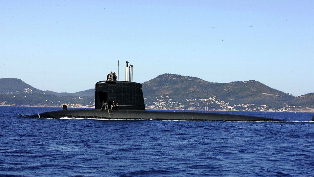Le sous-marin « Perle » a quitté Cherbourg à bord du « Rolldock Storm » pour retourner à Toulon sur sa base.