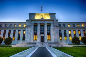 La Réserve fédérale américaine commence à prendre ses distances vis-à-vis du discours sur l'inflation dite « transitoire ».