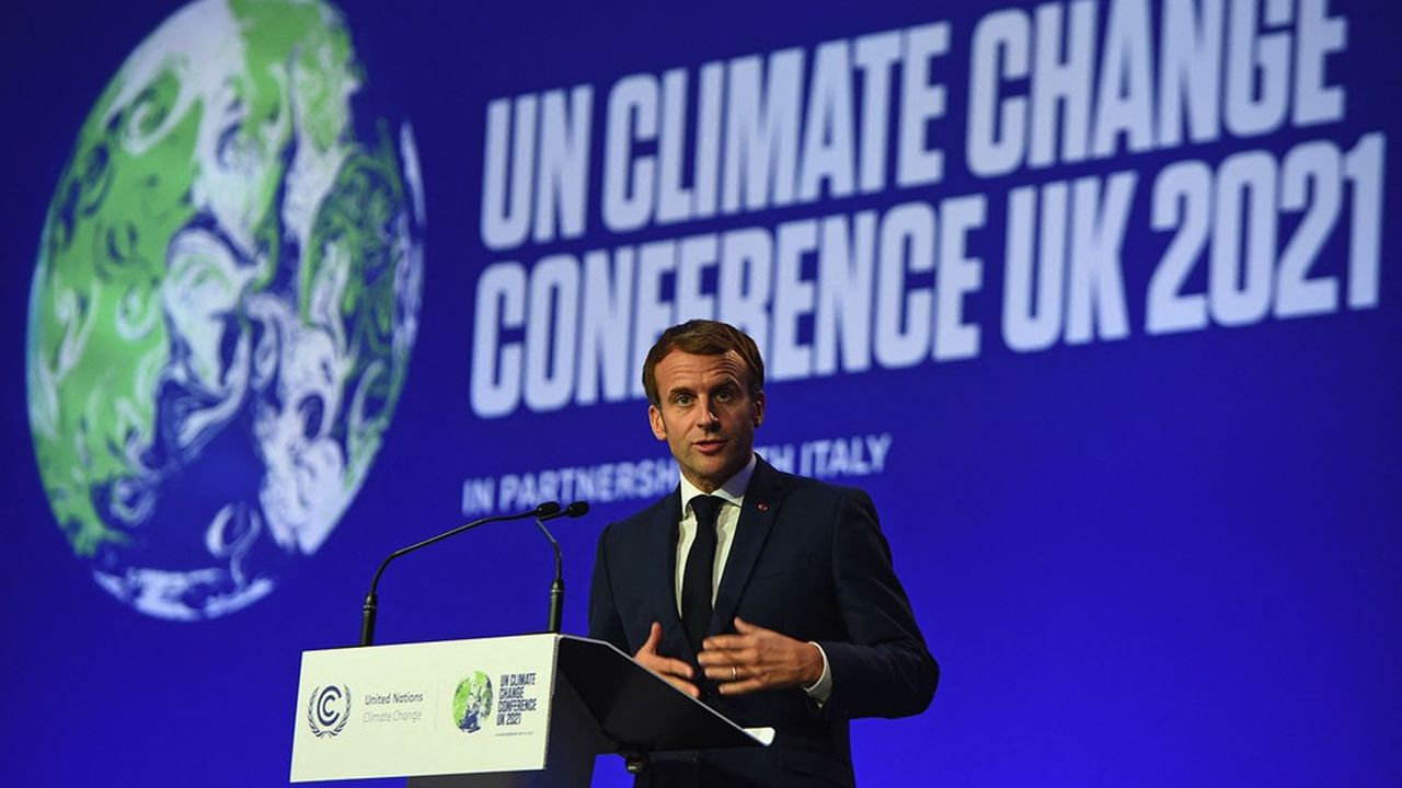 Emmanuel Macron a appelé lundi les pays les « plus gros émetteurs » de CO2 en retard sur leurs engagements à « rehausser leurs ambitions dans les 15 jours » de la COP26. La Russie et la Chine sont clairement visées.