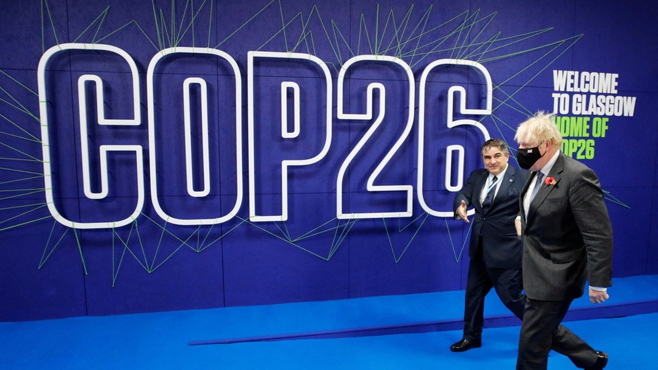 Le Premier ministre britannique Boris Johnson arrivant au sommet de l'Onu sur le climat le 1er novembre 2021