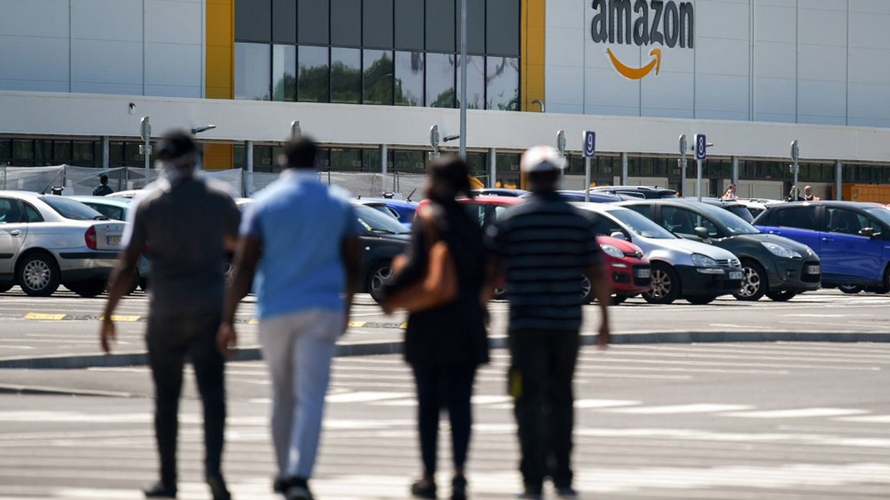 Malgré la fermeture de ses centres logistiques plusieurs semaines, en mai 2020, Amazon France a enregistré une croissance de 23,7 % sur un an.