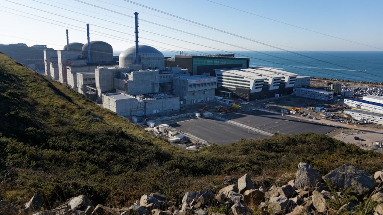 Les nouveaux réacteurs seront des EPR, comme ceux de Flamanville dans la Manche (photo), ou de Hinkley Point en Angleterre ou encore de Taishan, en Chine.