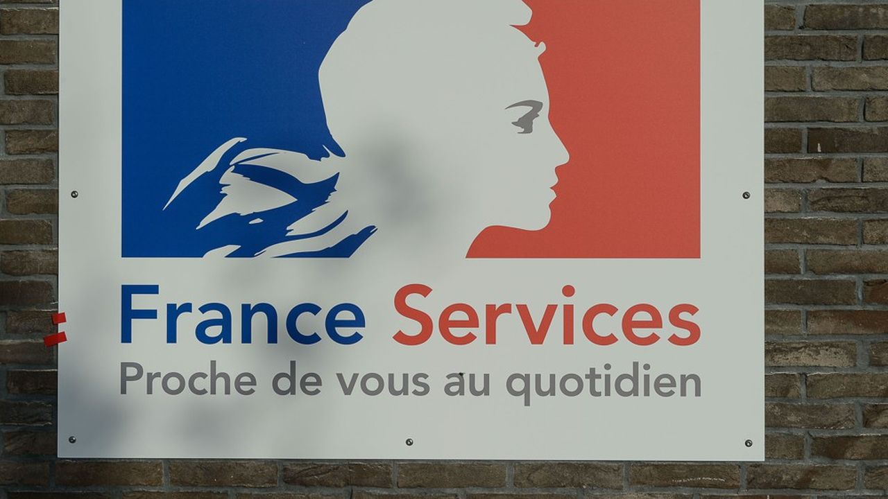 Orly accueille depuis le mercredi 3 novembre 2021 une espace France Services dans La Poste des Saules.