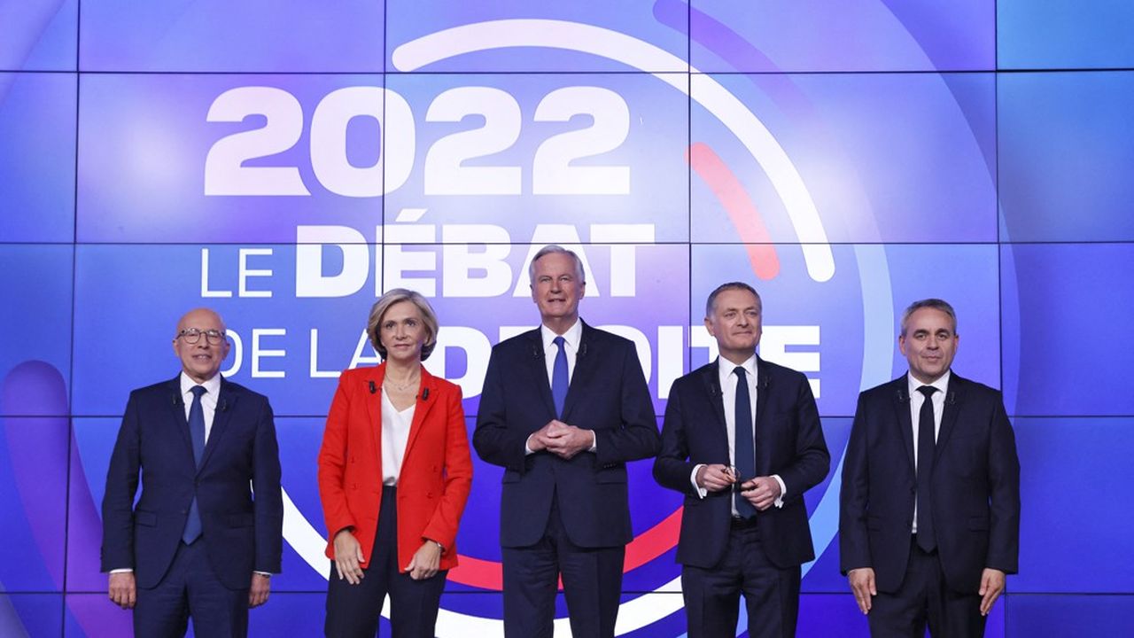 Eric Ciotti, Valérie Pécresse, Michel Barnier, Philippe Juvin et Xavier Bertrand dimanche, lors du deuxième débat de la bataille du congrès à LR.