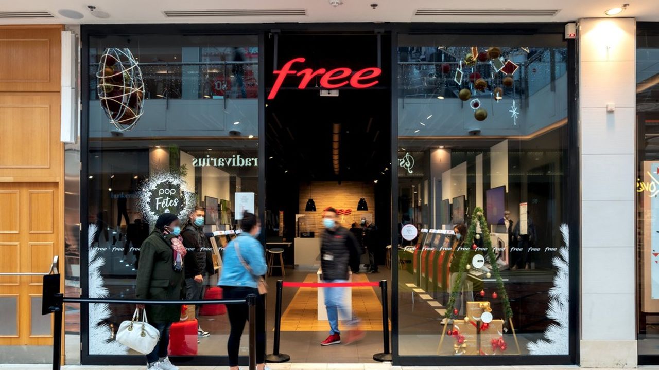 Avec près de 150 boutiques, Free dispose d'un réseau de distribution encore trois fois plus petit que ceux de ses trois concurrents.