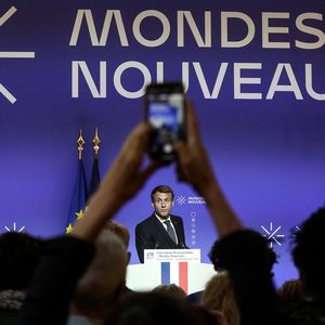 Emmanuel Macron, durant le lancement du programme « Mondes nouveaux » en présence des artistes lauréats, à l'Elysée, le 8 novembre dernier.