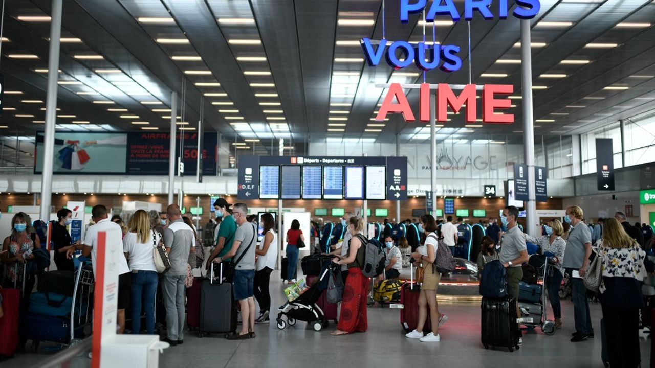 Le marché français du voyage à forfait serait, à date, en recul de -30 %, selon le PDG du groupe Voyageurs du Monde, Jean-François Rial.