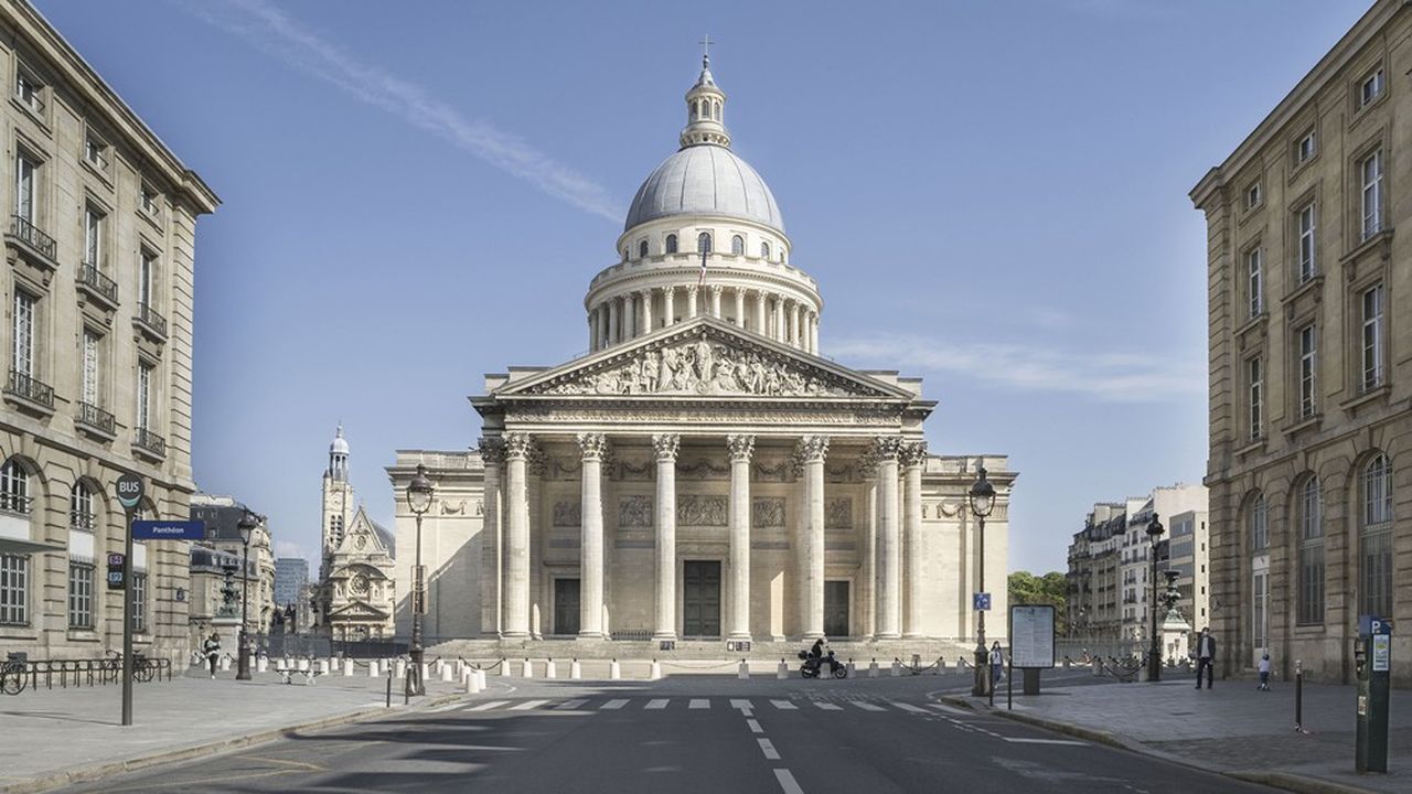 Le Panthéon, vu de la rue Soufflot.