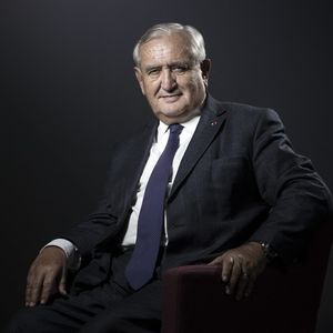 Jean-Pierre Raffarin a été à Matignon de 2002 à 2005. Il a depuis quitté Les Républicains.