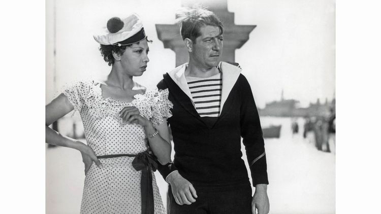 Dans « Zouzou » de Marc Allégret aux côtés de Jean Gabin en 1934.