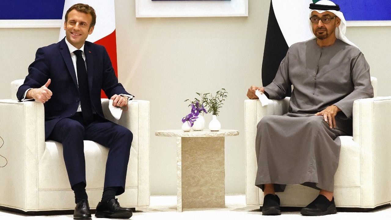 Emmanuel Macron a rencontré vendredi, à Dubaï, le prince Mohammed ben Zayed.
