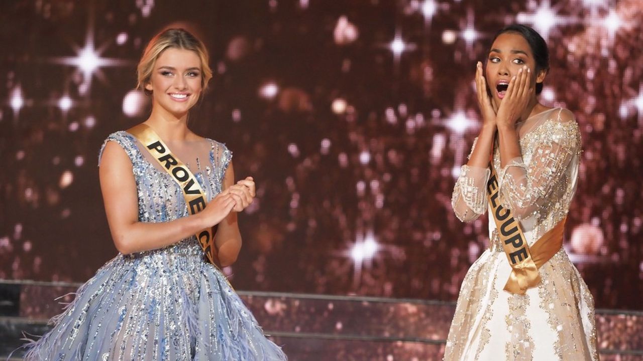 Miss Provence 2019, Lou Ruat (à gauche, qui témoigne dans cet article), élue 1re dauphine et Miss Guadeloupe, Clémence Botino, élue Miss France 2020.