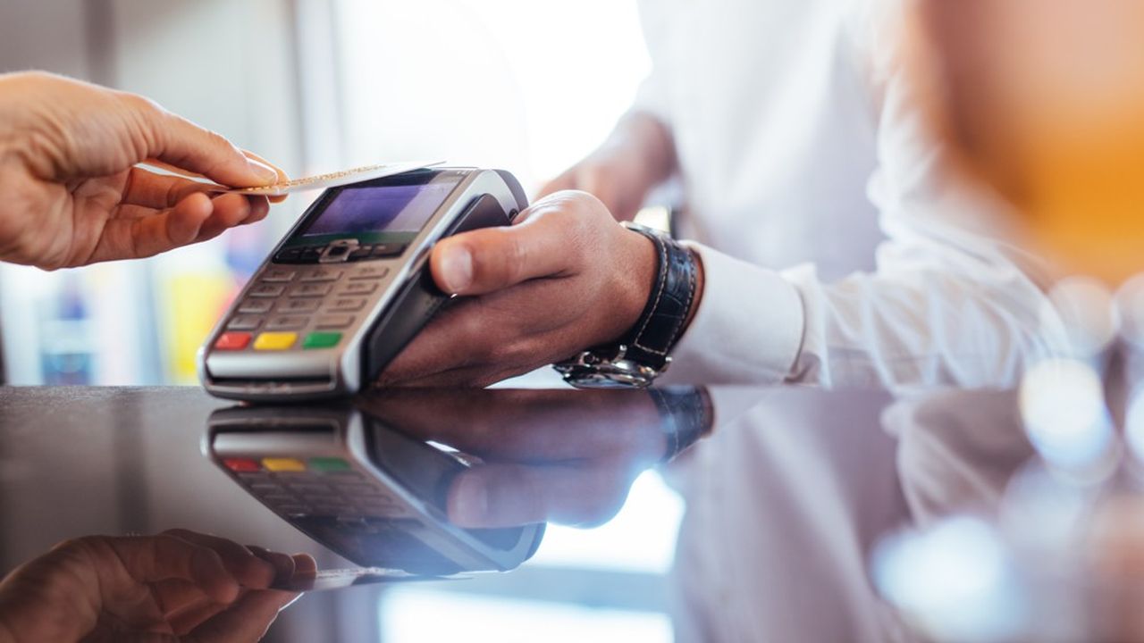 En 2021, huit transactions en magasin sur dix ont été faites par le biais d'un paiement numérique, assure l'organisation professionnelle.