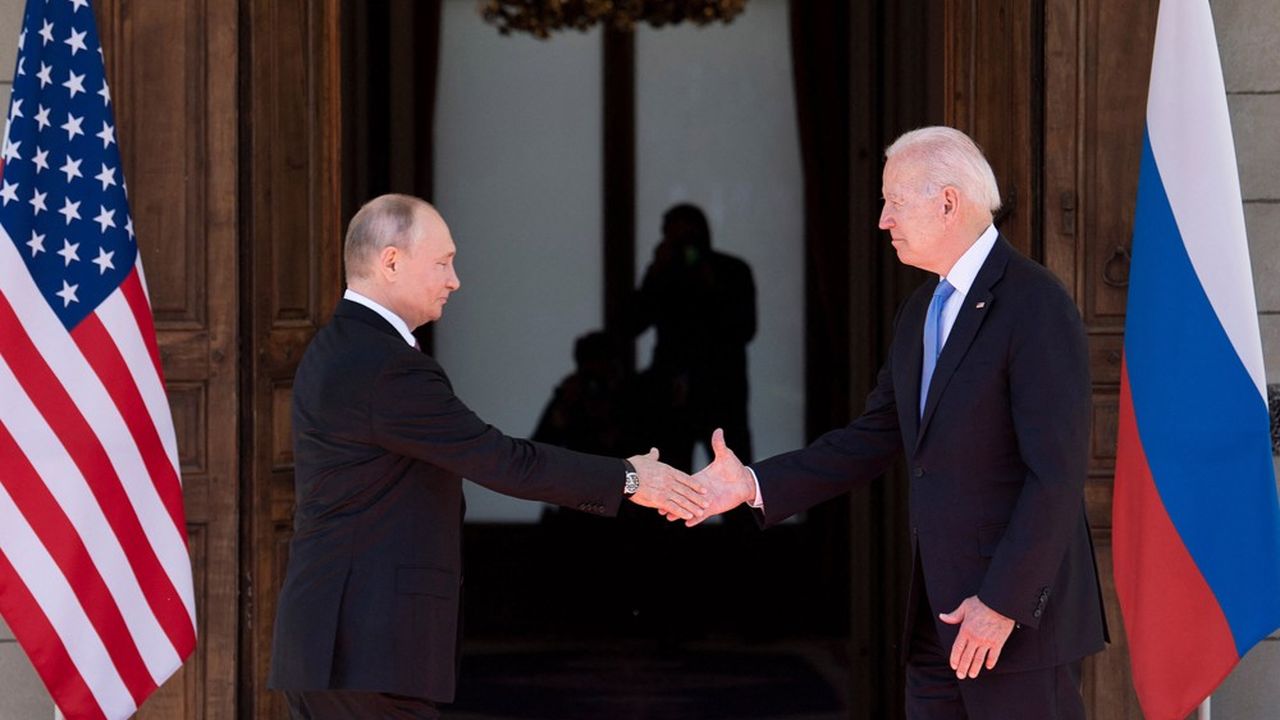 Les présidents russe, Vladimir Poutine et américain, Joe Biden s'étaient rencontrés en juin à Genève.