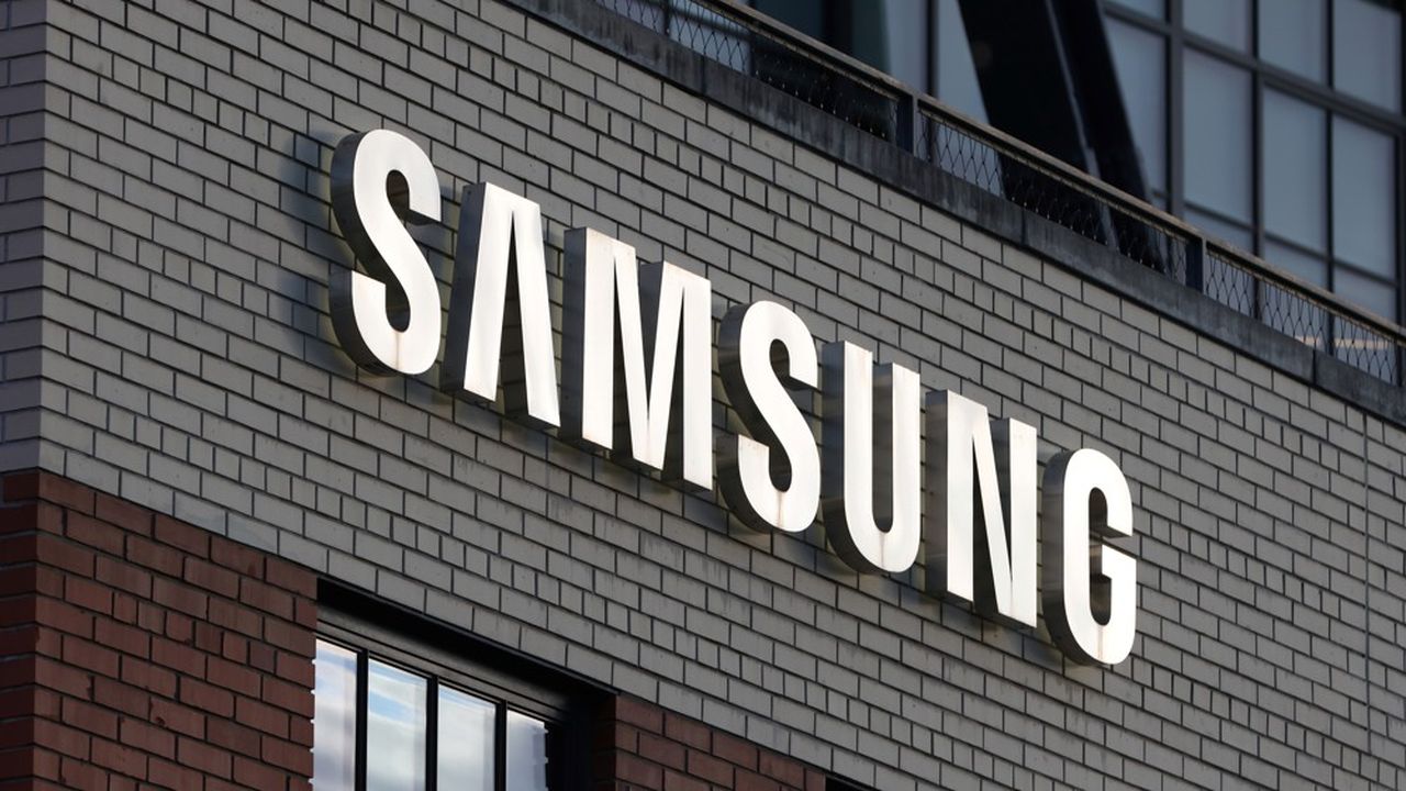 Samsung Electronics prévoit de consacrer, sur les trois prochaines années, une large part de son budget de 175 milliards d'euros d'investissement à sa division semi-conducteurs.