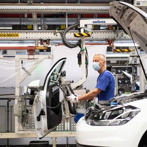 La production du secteur automobile a enregistré un bond de 12,6 % sur un mois en octobre.