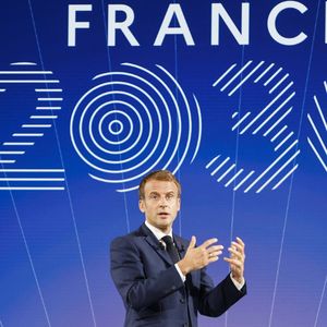 Le président Emmanuel Macron lors de la présentation du plan France 2030 au palais de l'Elysée à Paris, le 12 octobre 2021.