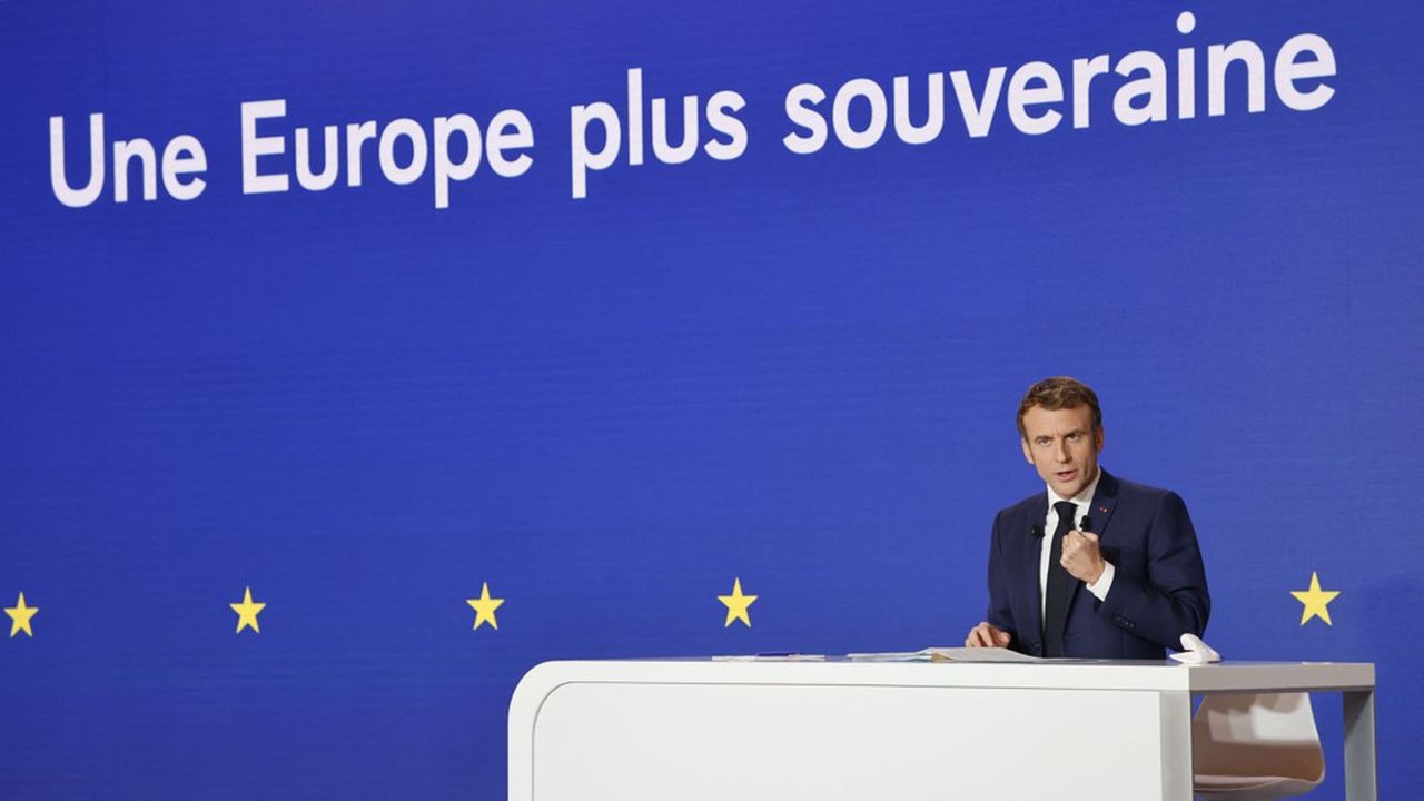 Emmanuel Macron a présenté les grands axes de la présidence française de l'UE : une Europe souveraine, un nouveau modèle européen, et une Europe humaine.