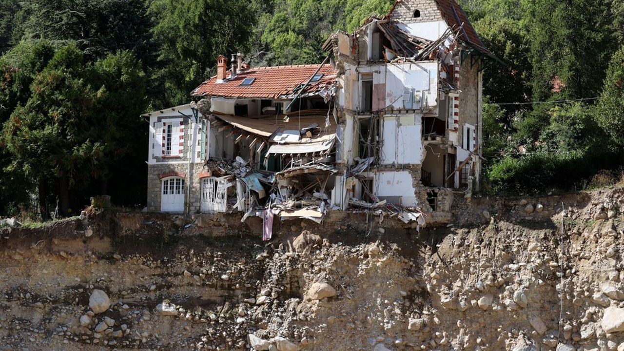 La tempête Alex et des pluies torrentielles ont provoqué des ravages dans le village de Saint-Martin-Vésubie, dans le sud-est de la France, en septembre 2020.