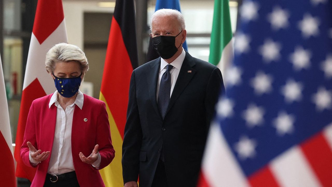 La présidente de la Commission européenne, Ursula von der Leyen, et le président américain, Joe Biden, entendent tous les deux contrer la surpuissance chinoise en renforçant leur arsenal commercial.
