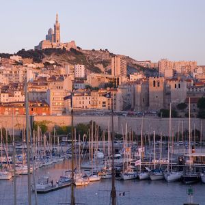 Un peu plus de trois mois après la visite du président de la République à Marseille, c'est au tour du chef du gouvernement de se rendre dans la cité phoc�éenne.