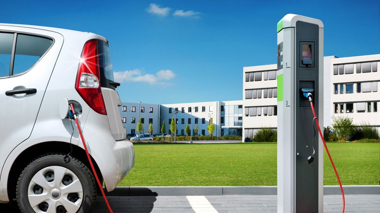 ﻿Métropolis, le réseau de recharge pour véhicules électriques de la Métropole du Grand Paris déploie des points de recharge ultra-rapides