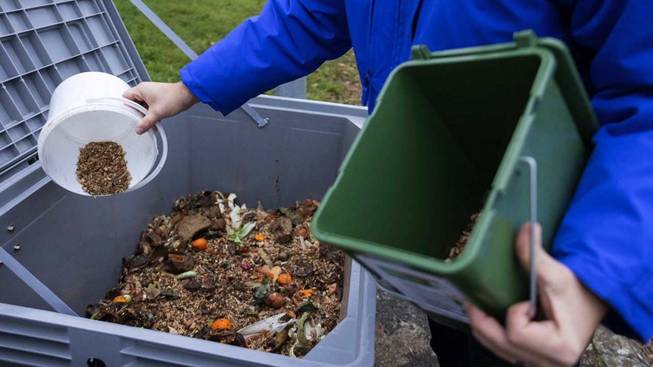Les déchets collectés au sein de la caserne Deflandre alimenteront en compost les jardins des Restos du Coeur.