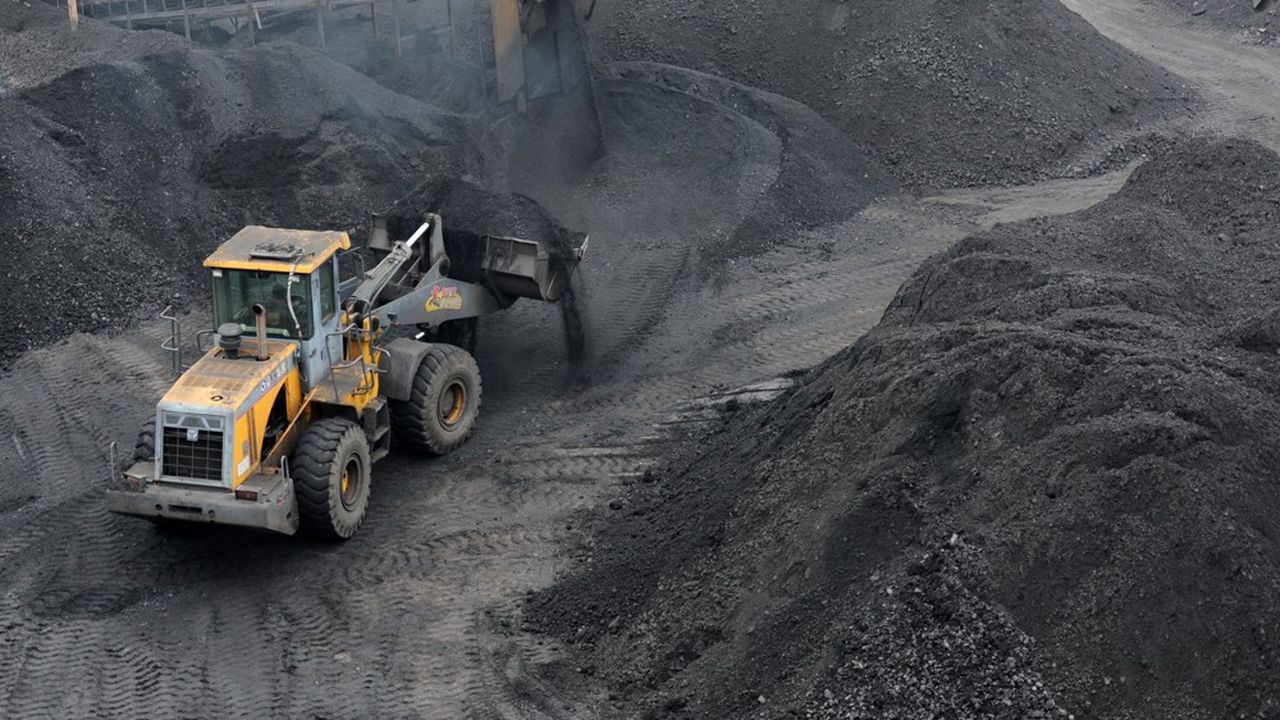 Un site de production de charbon, en Chine, où la consommation de cette ressource fossile devrait croître de 4 % en 2021, selon l'Agence internationale de l'énergie.