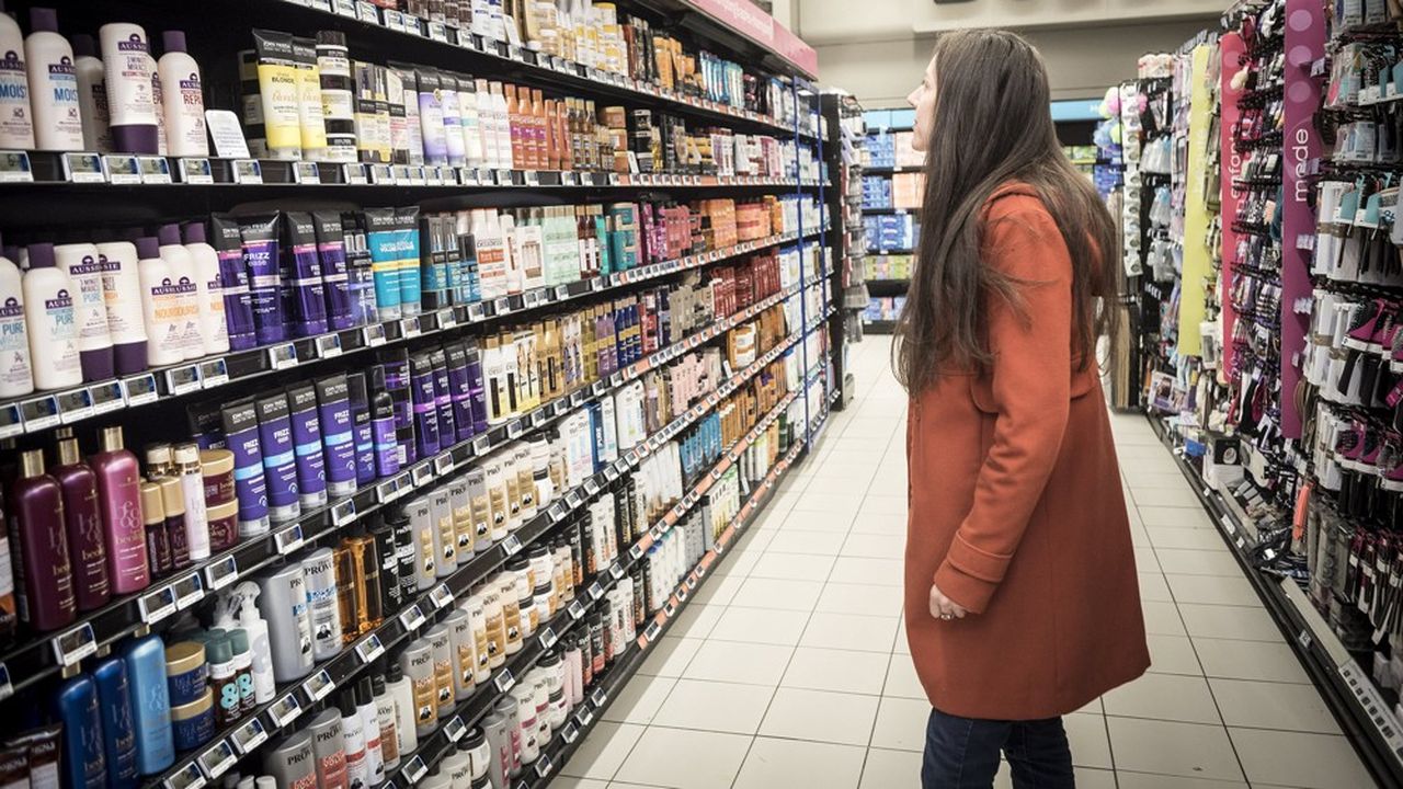 Les ventes du rayon hygiène beauté sont en recul de  2,9 % entre janvier et fin novembre, selon IRI, une baisse engagée en 2016.