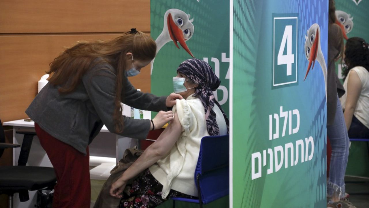 Plus de 45 % des Israéliens ont déjà reçu une troisième dose de vaccin anti-Covid.