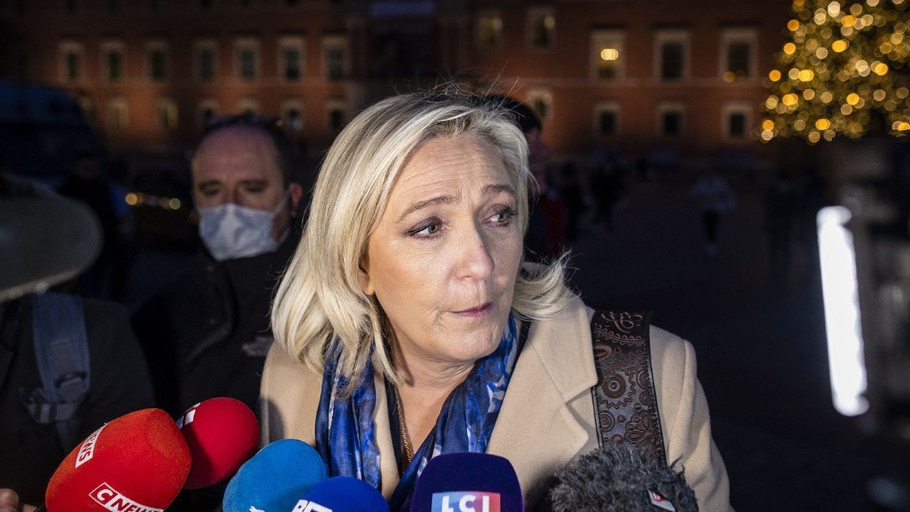 La candidate du RN, Marine Le Pen, a été la plus prompte à réagir.