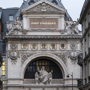 La banque de la rue d'Antin a conseillé pour 128 milliards de dollars de transactions et pris la première place des banques d'affaires en France.