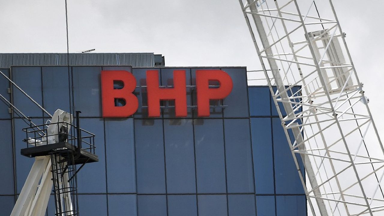 Le plus grand groupe minier au monde BHP a initié la plus grande opération de fusion-acquisition de 2021 avec sa sortie de la Bourse de Londres à 86 milliards de dollars.