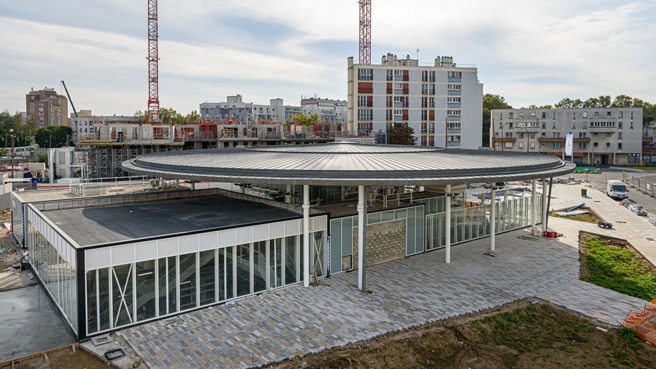 La station Lucie-Aubrac, à Bagneux, assurera également la connexion avec la ligne 15 du Grand Paris Express dès 2025.