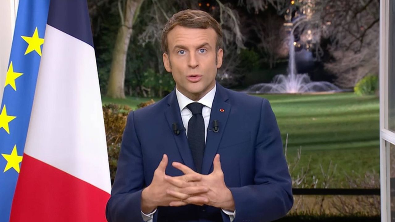 Emmanuel Macron a présenté les derniers voeux de son quinquennat vendredi 31 décembre depuis l'Elysée.